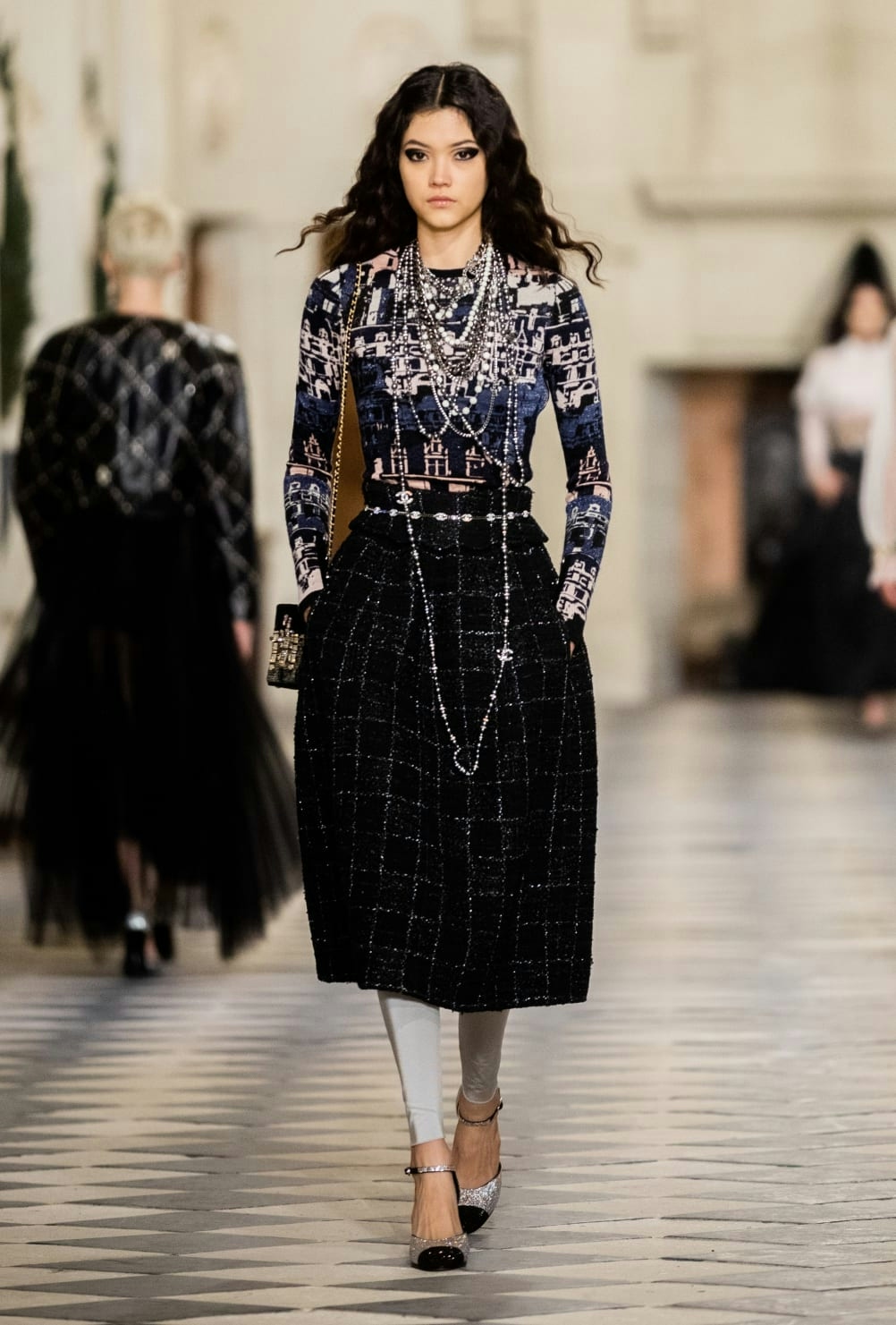 CHANEL Métiers d’art 2020:21-5.jpeg