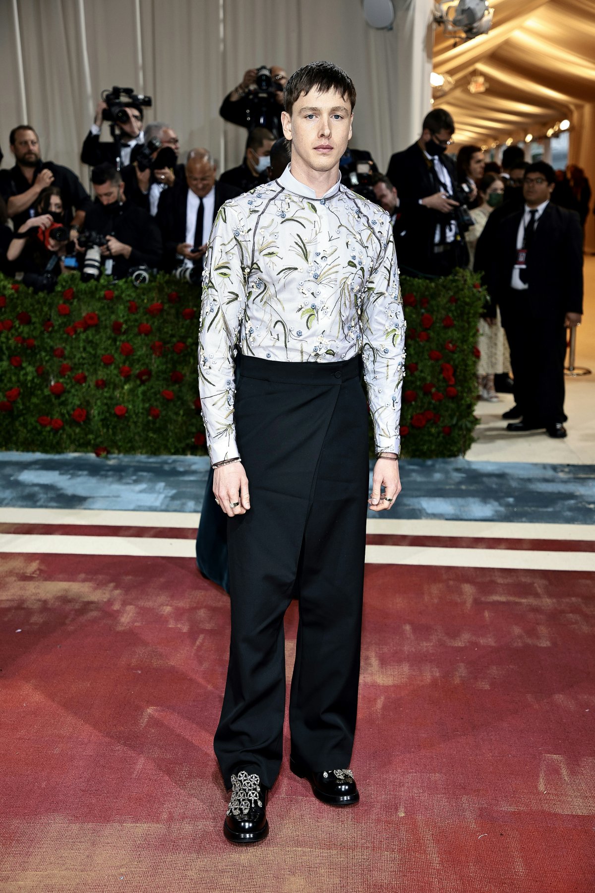 Harris Dickinson.jpg