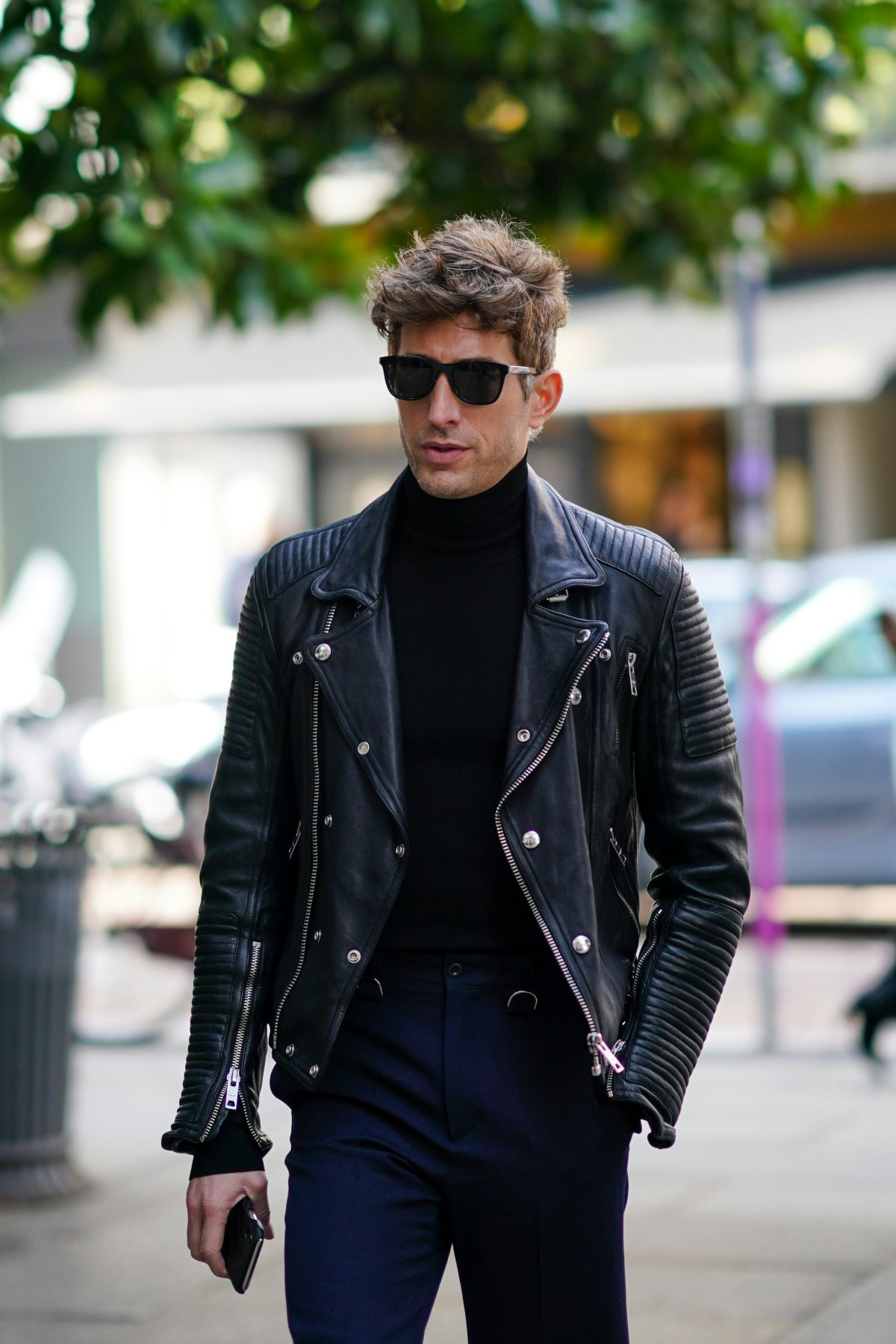 Milan Fashion Week Fall/Winter 2020 Street Style.