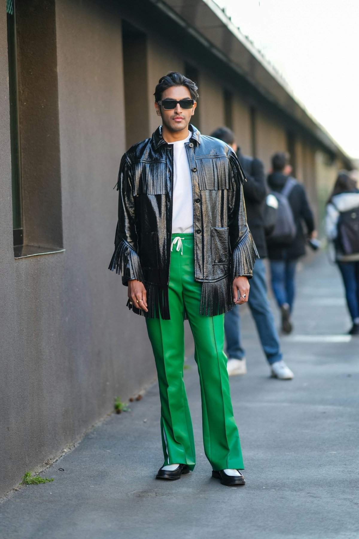 Milan Fashion Week Fall/Winter 2022 Street Style.
