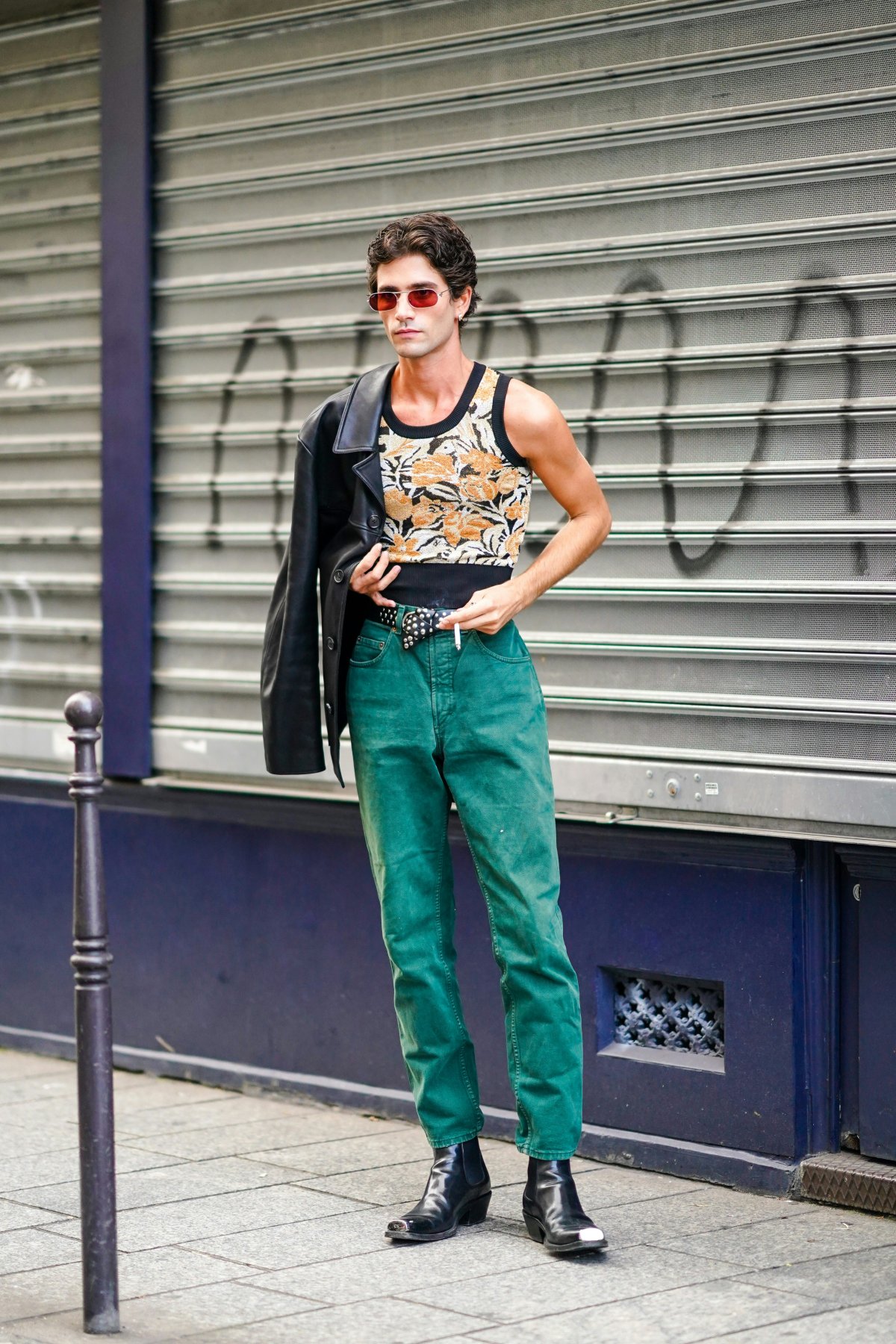 Paris Fashion Week Fall/Winter 2021 Street Style.