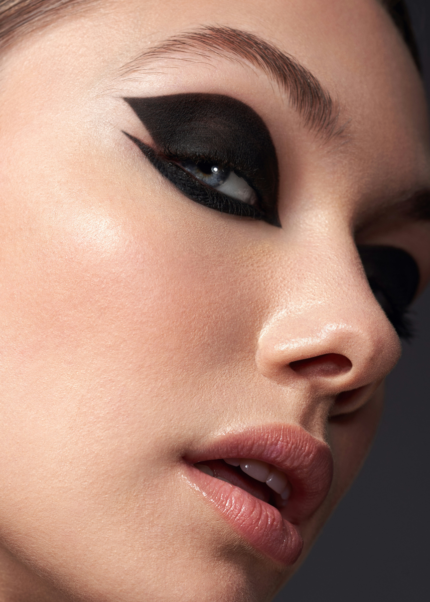 adult female person woman body part mouth skin face head