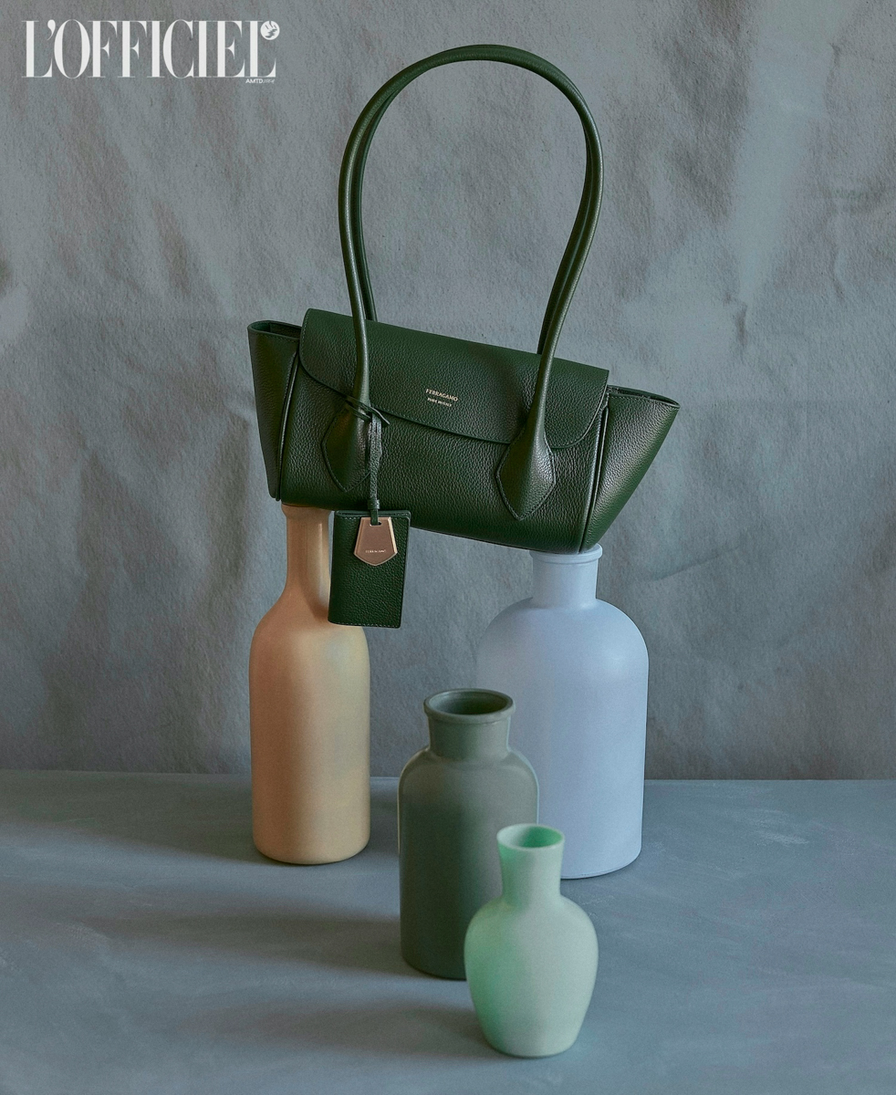 accessories bag handbag purse pottery jar