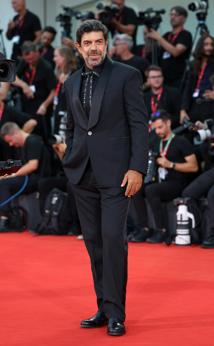 venice fashion wristwatch adult male man person tie glasses suit shoe