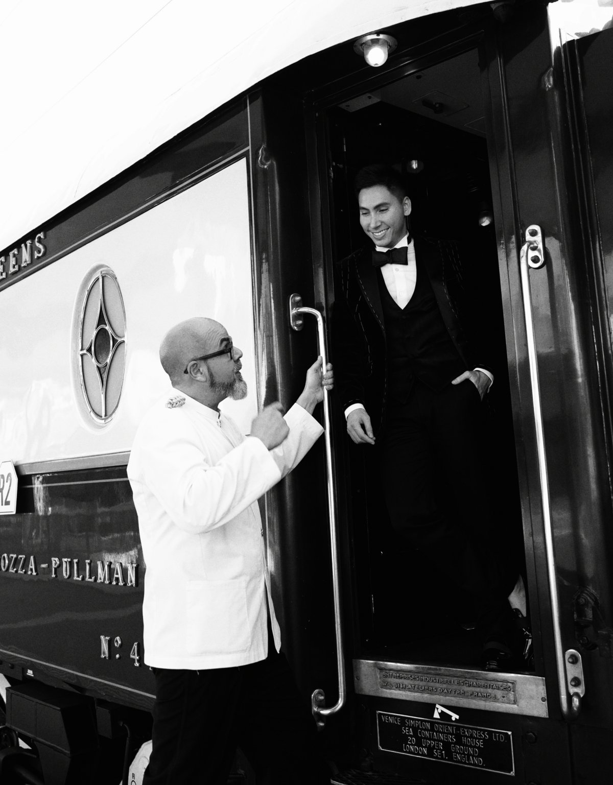 adult male man person finger tie glasses terminal portrait lamp