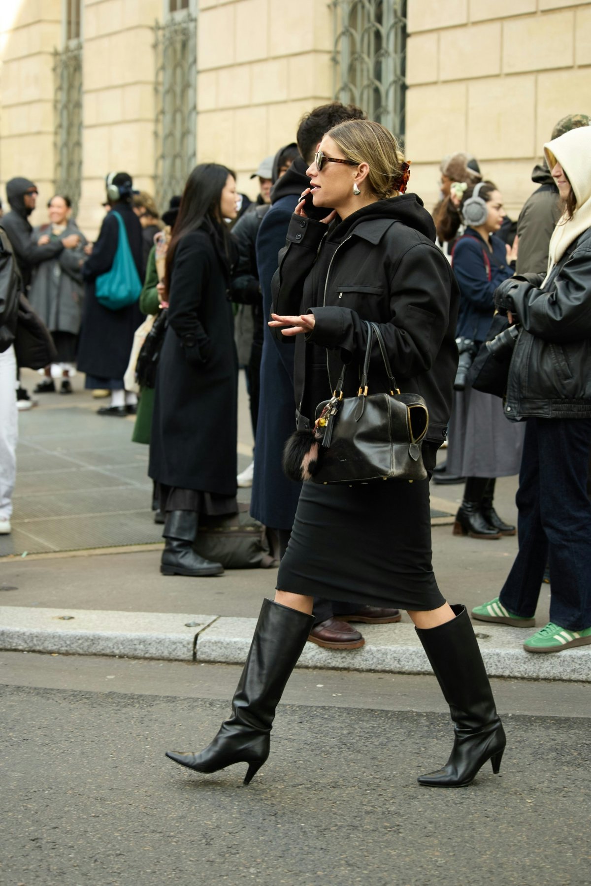 coat adult female person woman bag handbag shoe hat jacket