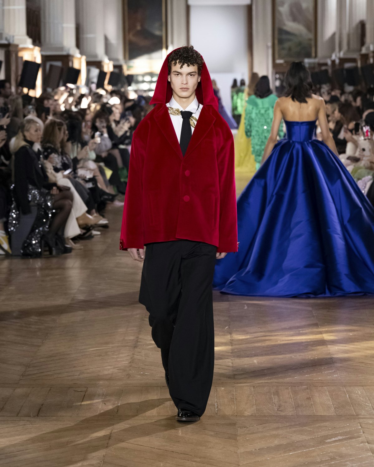 fashion show haute couture summer 2025 paris dress fashion formal wear flooring evening dress gown adult female person woman